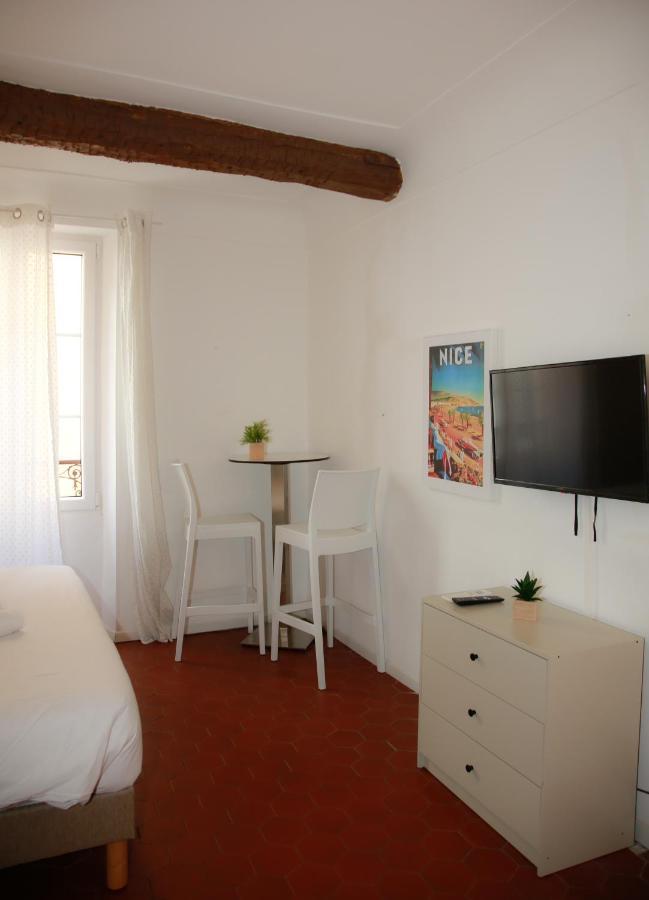 L'Hacienda Lägenhet Antibes Exteriör bild